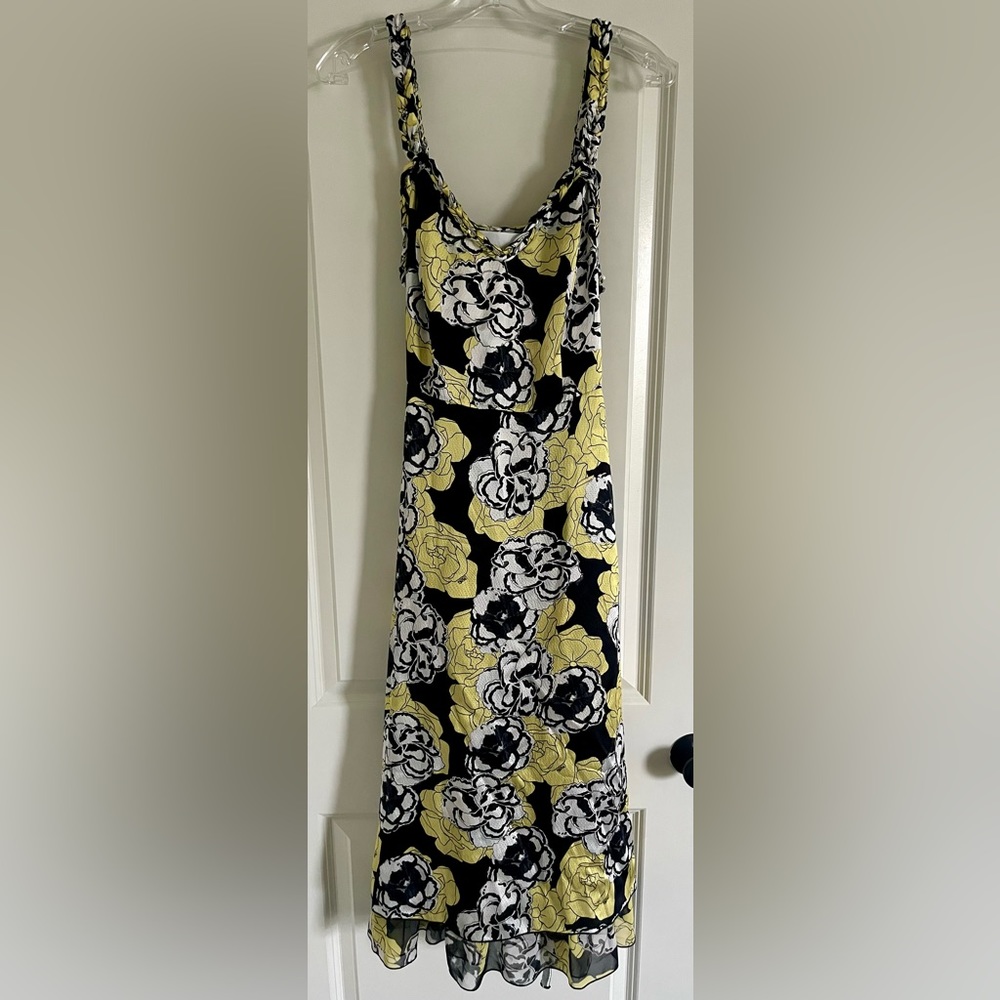 Dyvna Dress size 6